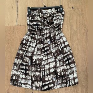 Brown and White Patterned Dress